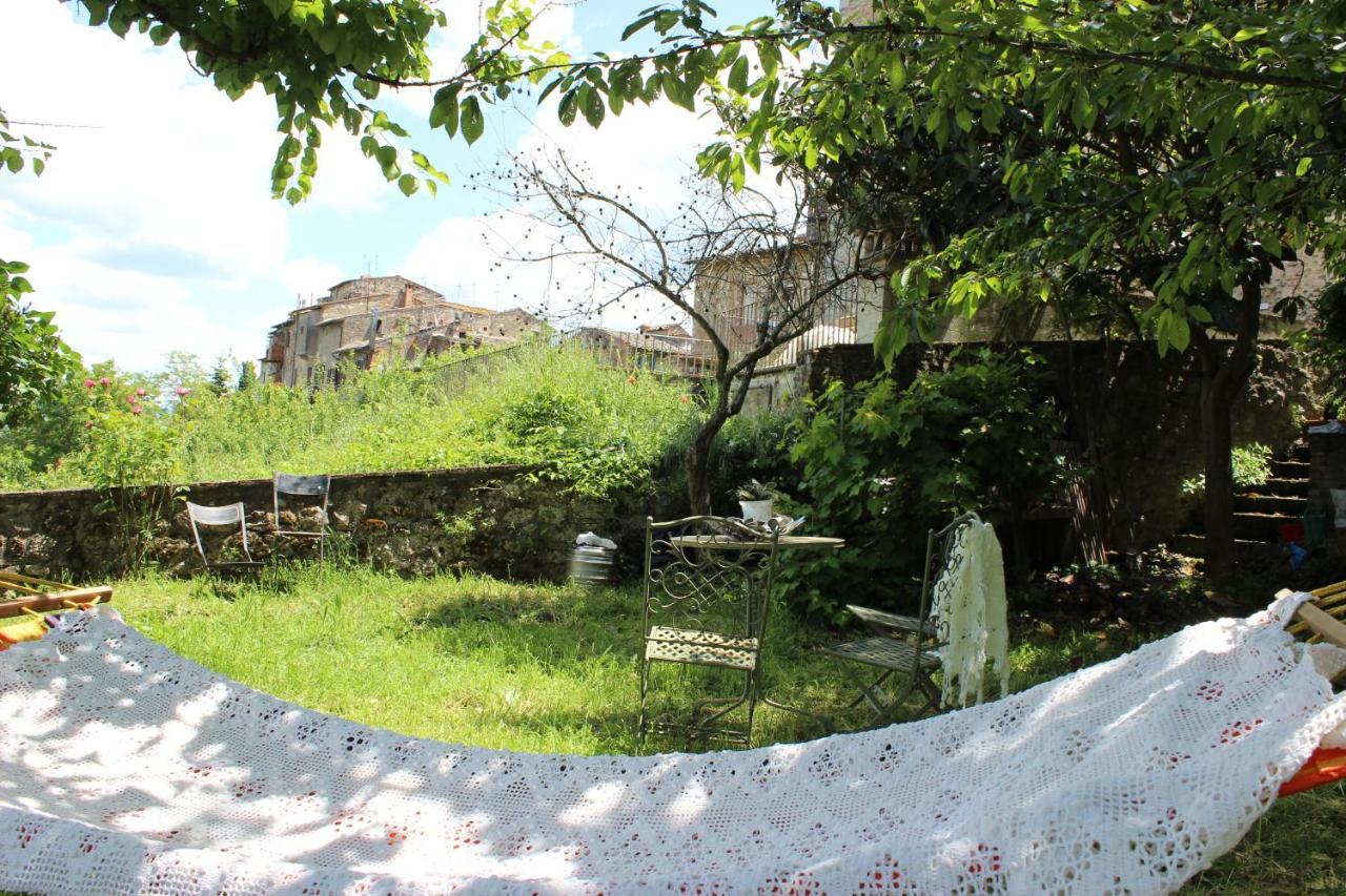 Guest House Il Giardino Colle Val D'Elsa Exteriör bild